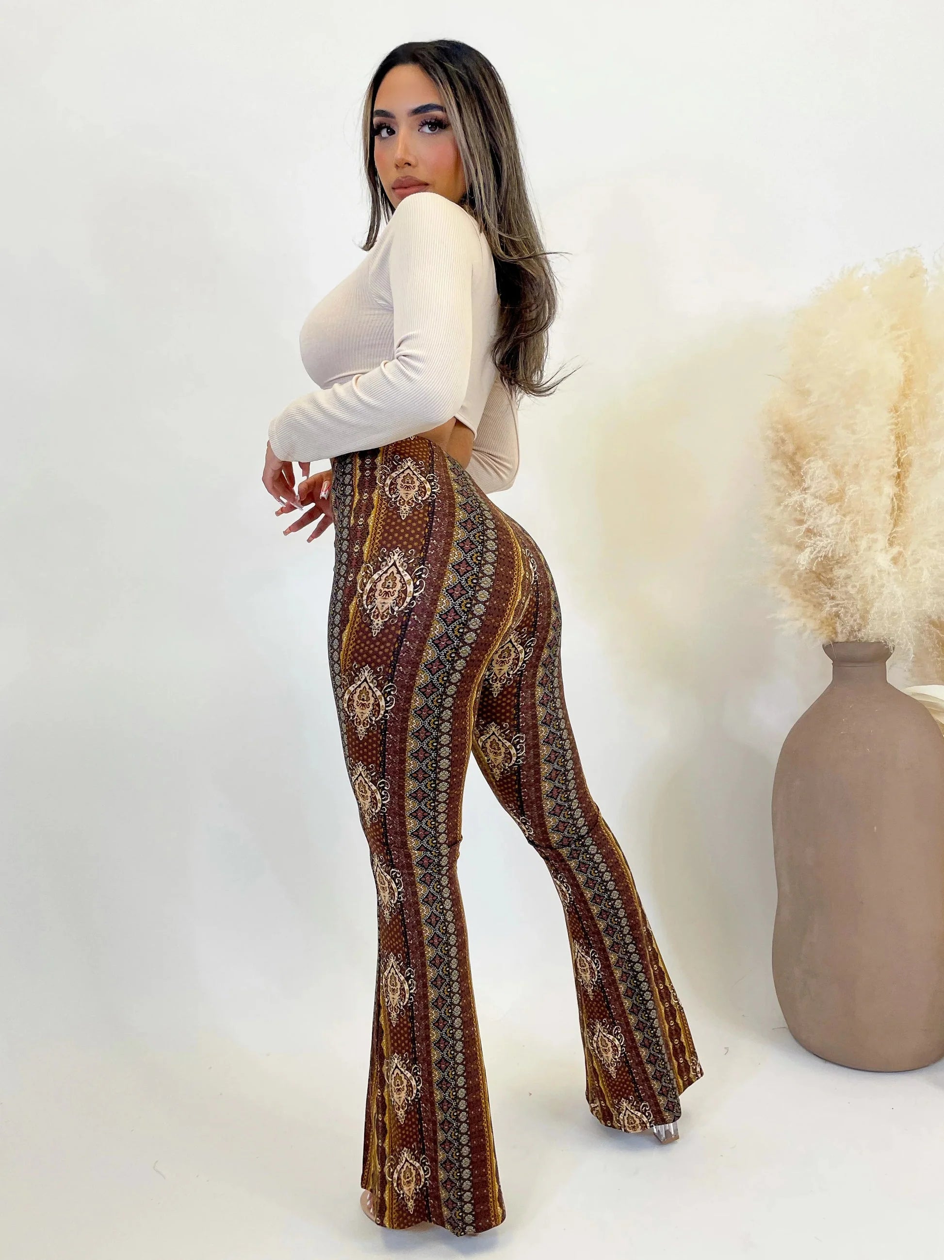 Viral High Waisted Flare's - Sculpting & Flattering Fit